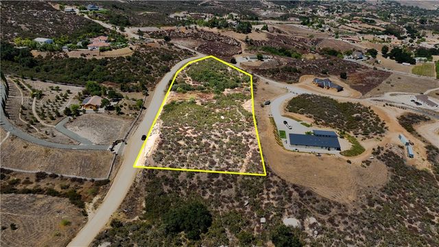 1 Calle Fresca Way, Temecula, CA 92592