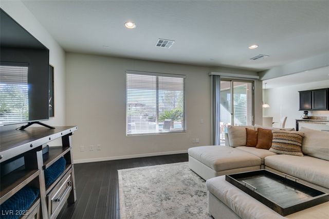 2605 Chateau Clermont Street, Henderson, NV 89044