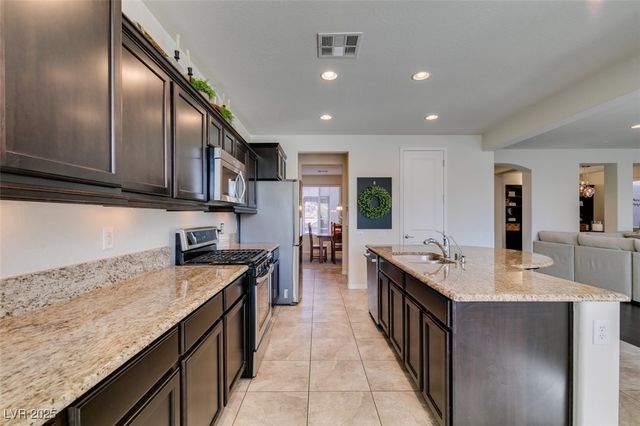 2605 Chateau Clermont Street, Henderson, NV 89044