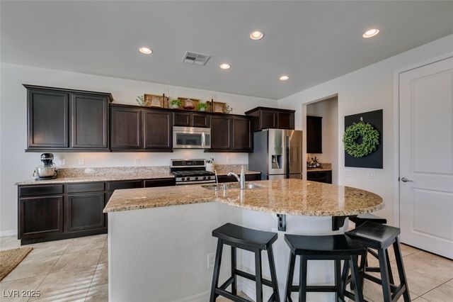 2605 Chateau Clermont Street, Henderson, NV 89044