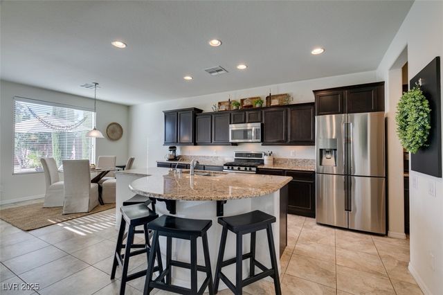 2605 Chateau Clermont Street, Henderson, NV 89044