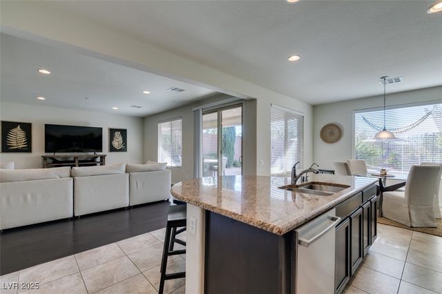 2605 Chateau Clermont Street, Henderson, NV 89044