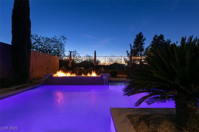 2605 Chateau Clermont Street, Henderson, NV 89044