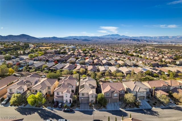 2605 Chateau Clermont Street, Henderson, NV 89044