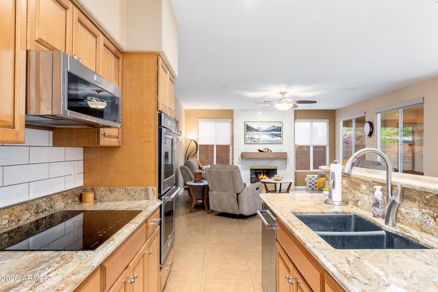 14244 S 8TH Street, Phoenix, AZ 85048