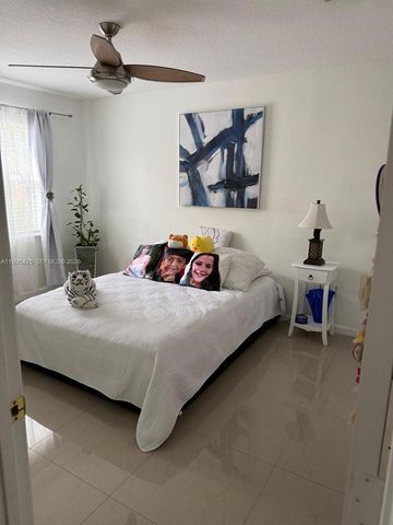 15744 SW 53rd Ct, Miramar, FL 33027