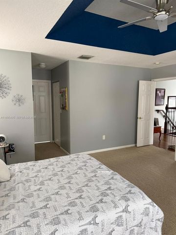 15744 SW 53rd Ct, Miramar, FL 33027