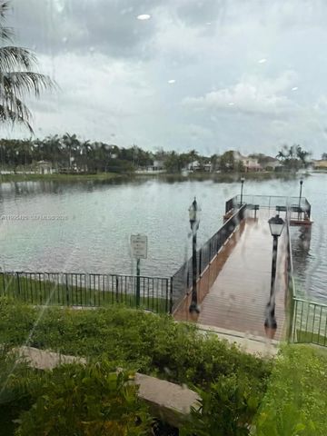 15744 SW 53rd Ct, Miramar, FL 33027