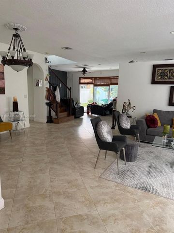 15744 SW 53rd Ct, Miramar, FL 33027