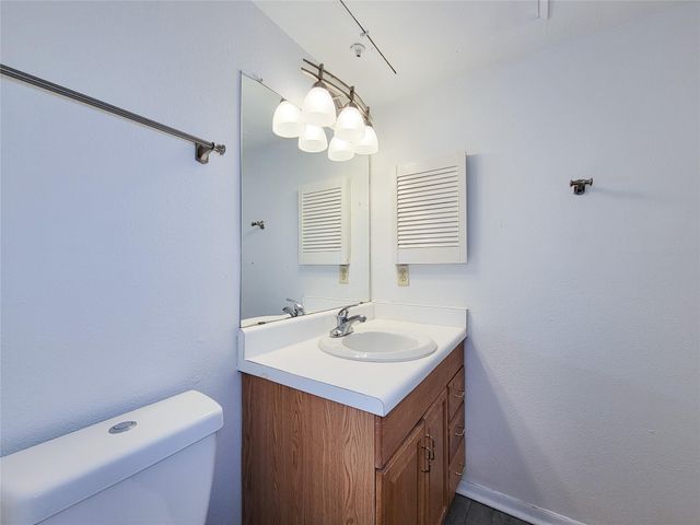 8435 Hearth Drive 2, Houston, TX 77054