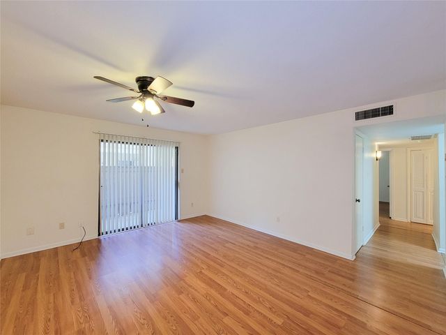 8435 Hearth Drive 2, Houston, TX 77054