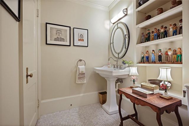 10 Palisades Road, Atlanta, GA 30309