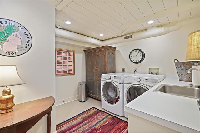 10 Palisades Road, Atlanta, GA 30309