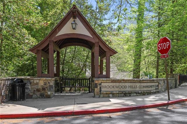 10 Palisades Road, Atlanta, GA 30309