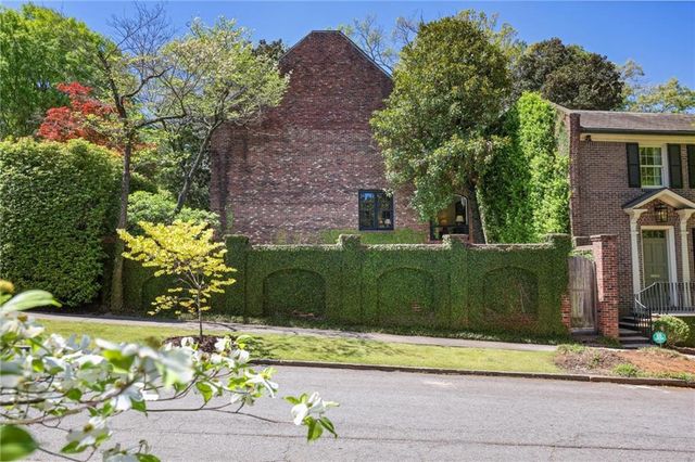 10 Palisades Road, Atlanta, GA 30309