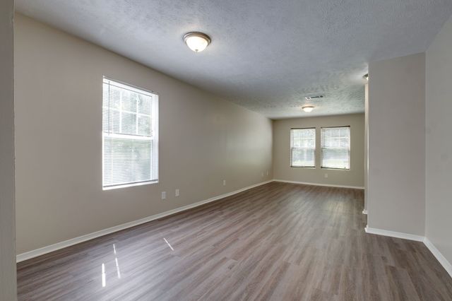 1014 Halifax Ln, Antioch, TN 37013