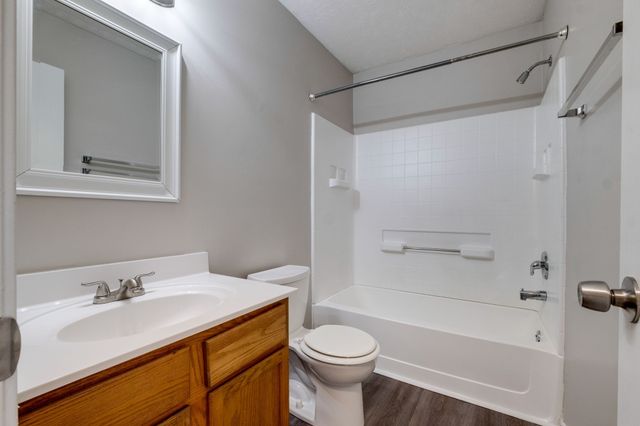 1014 Halifax Ln, Antioch, TN 37013