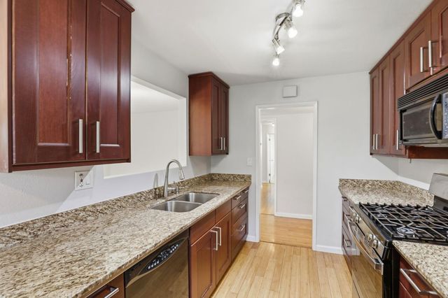 1500 60th Ave, Sacramento, CA 95822