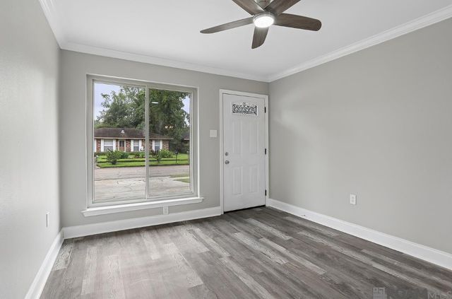 6291 San Juan Dr, Baton Rouge, LA 70811