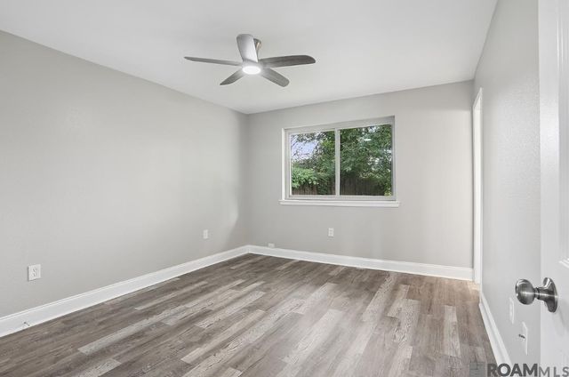 6291 San Juan Dr, Baton Rouge, LA 70811
