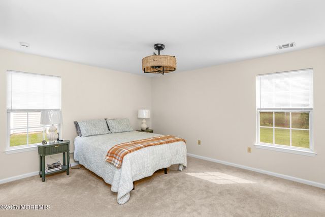 585 Waterford Drive, Manchester, NJ 08759