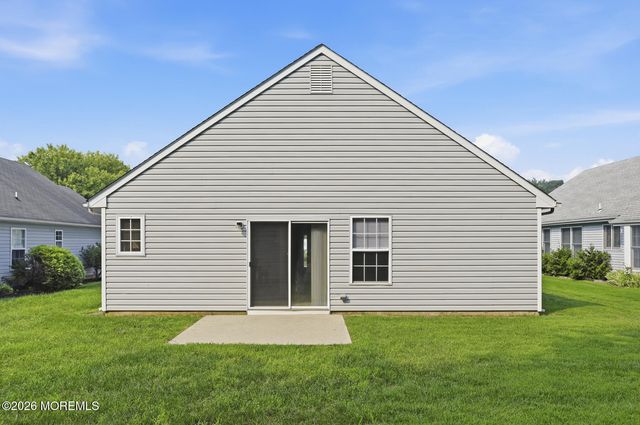 585 Waterford Drive, Manchester, NJ 08759