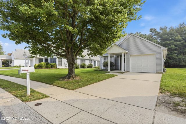 585 Waterford Drive, Manchester, NJ 08759
