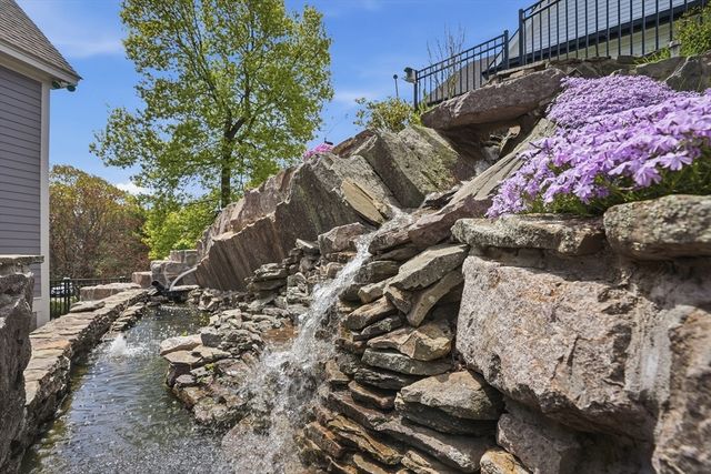 1 Twin Springs Drive, Saugus, MA 01906