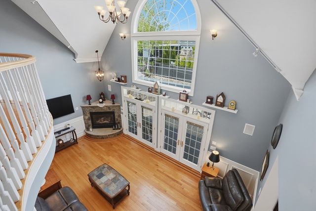 1 Twin Springs Drive, Saugus, MA 01906