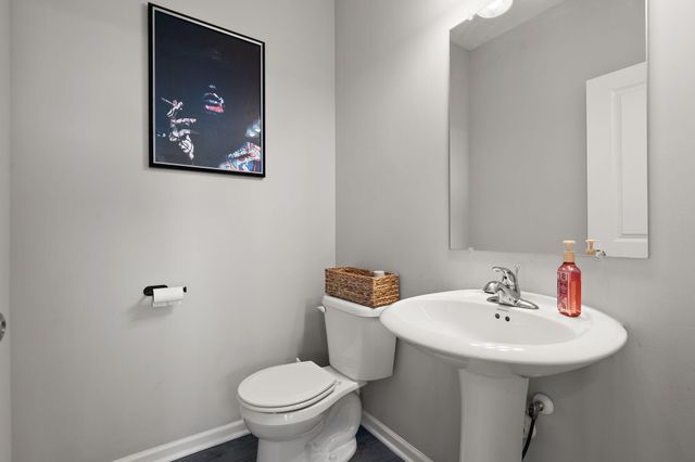 11897 Rhode Island Street, Crown Point, IN 46307