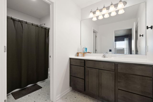 11897 Rhode Island Street, Crown Point, IN 46307