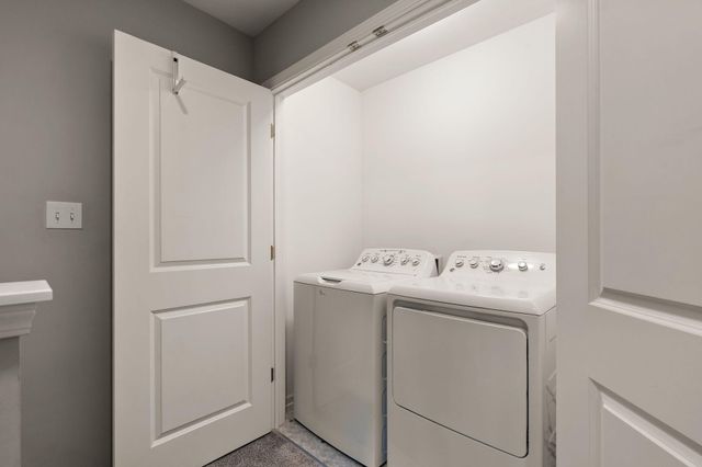 11897 Rhode Island Street, Crown Point, IN 46307