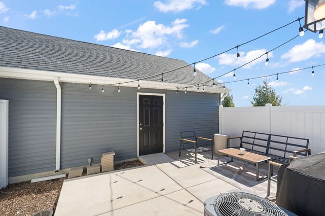 11897 Rhode Island Street, Crown Point, IN 46307