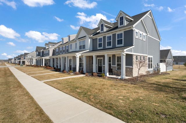 11897 Rhode Island Street, Crown Point, IN 46307