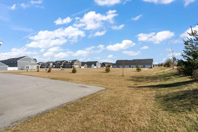 11897 Rhode Island Street, Crown Point, IN 46307