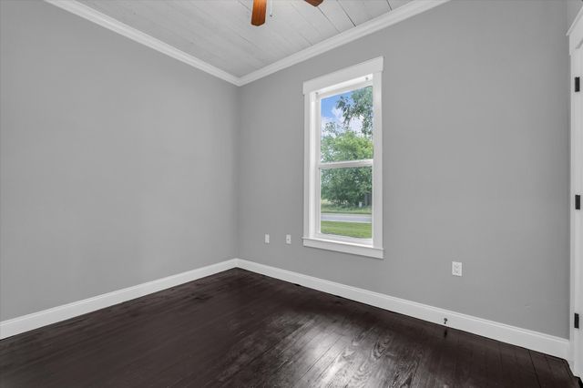 620 Washington Street, Mcgregor, TX 76657