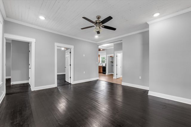 620 Washington Street, Mcgregor, TX 76657