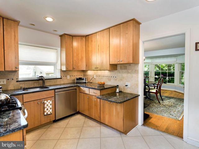 939 REMINGTON RD, Wynnewood, PA 19096