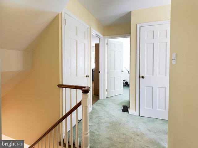 939 REMINGTON RD, Wynnewood, PA 19096