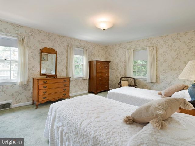 939 REMINGTON RD, Wynnewood, PA 19096