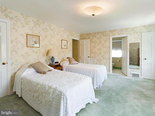 939 REMINGTON RD, Wynnewood, PA 19096
