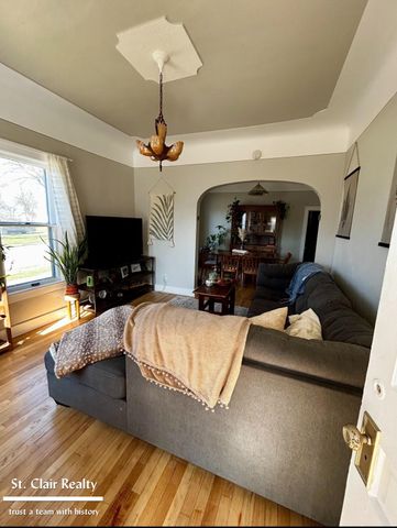 506 W Muskegon Avenue, Muskegon, MI 49440