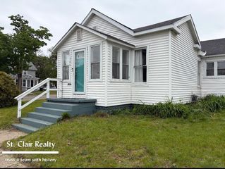 506 W Muskegon Avenue, Muskegon, MI 49440