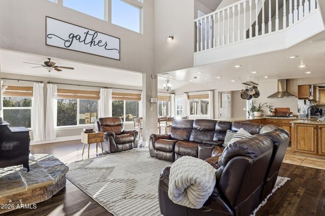 327 W 4TH Street, Eagar, AZ 85925