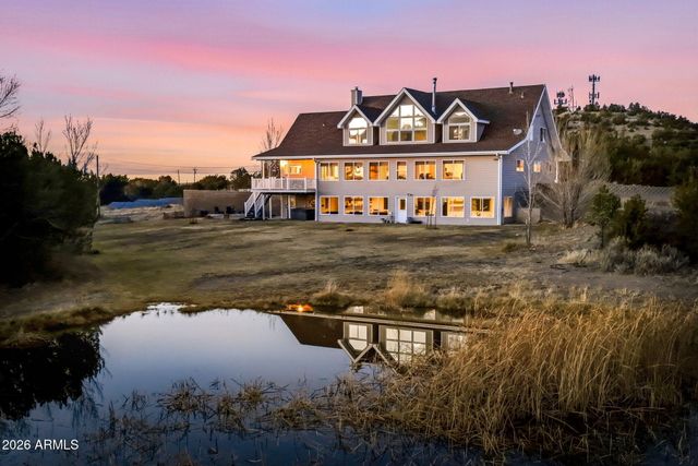 327 W 4TH Street, Eagar, AZ 85925