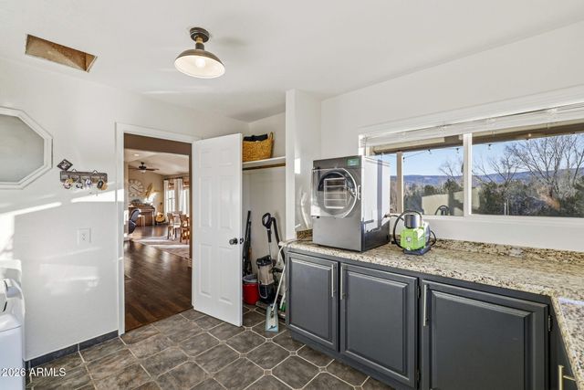 327 W 4TH Street, Eagar, AZ 85925