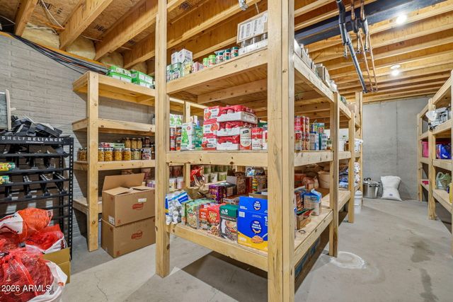 327 W 4TH Street, Eagar, AZ 85925