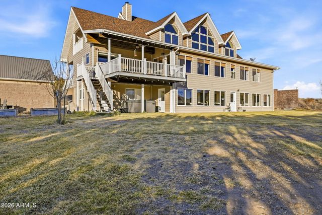 327 W 4TH Street, Eagar, AZ 85925