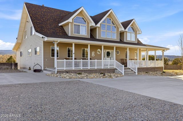 327 W 4TH Street, Eagar, AZ 85925