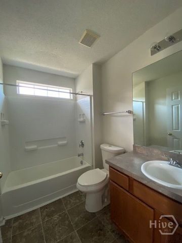 213 Cherry Laural Lane, Savannah, GA 31419